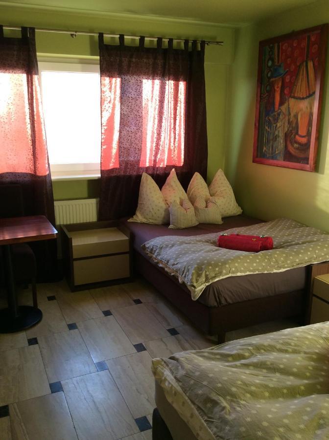 Mika Rooms Raclawicka 144 & Wislicka 3 Studio - Adults Only Варшава Экстерьер фото