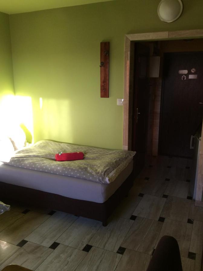 Mika Rooms Raclawicka 144 & Wislicka 3 Studio - Adults Only Варшава Экстерьер фото