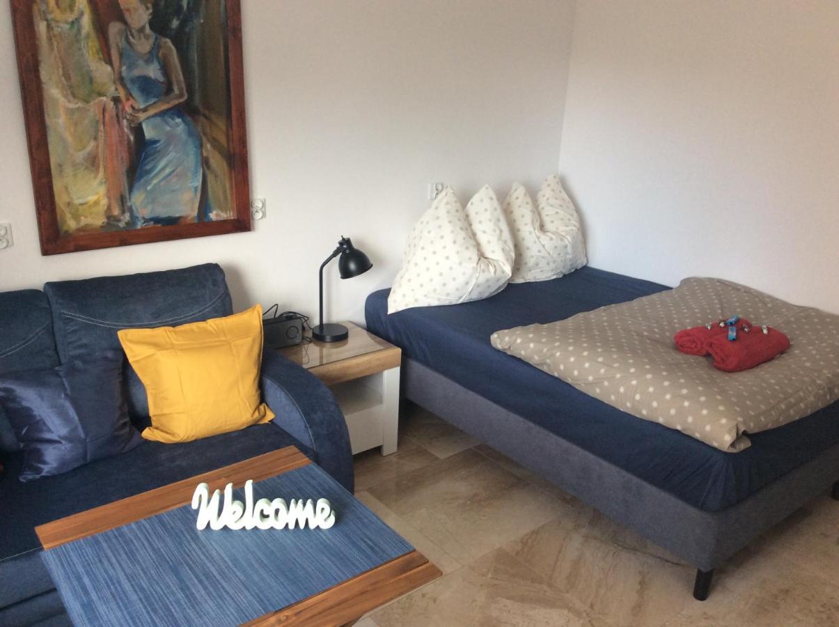 Mika Rooms Raclawicka 144 & Wislicka 3 Studio - Adults Only Варшава Экстерьер фото